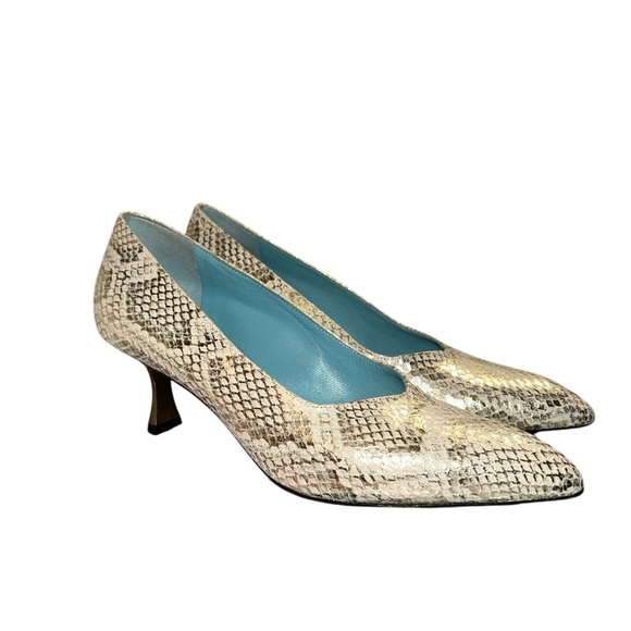 Thierry Rabotin Silver Snakeskin Look Leather Kitten Pumps Size 37.5 Luxury $485 - Picture 1 of 10